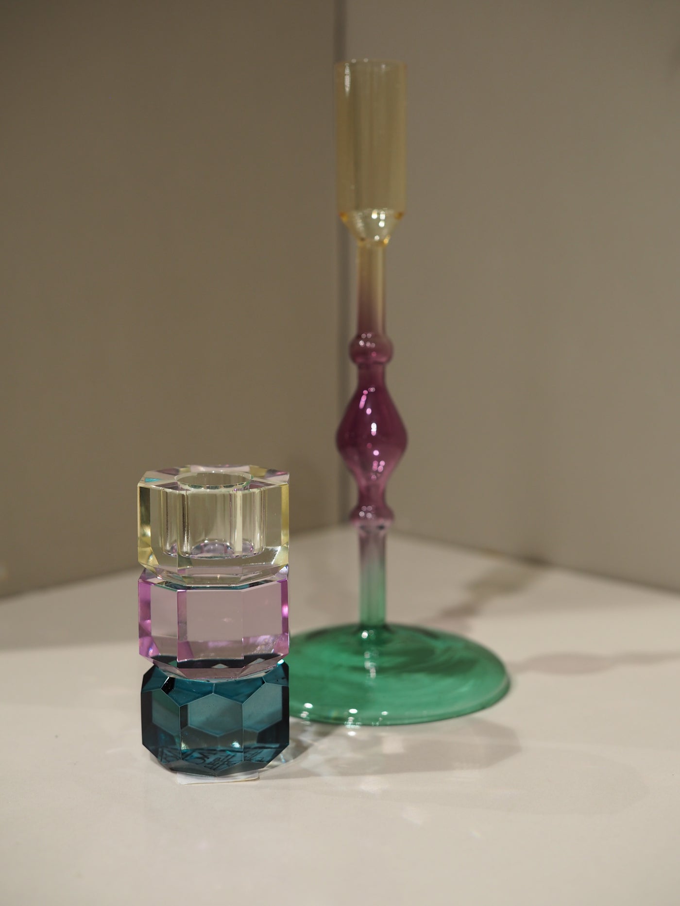 Krystall lysestake, smør/violet/petrol