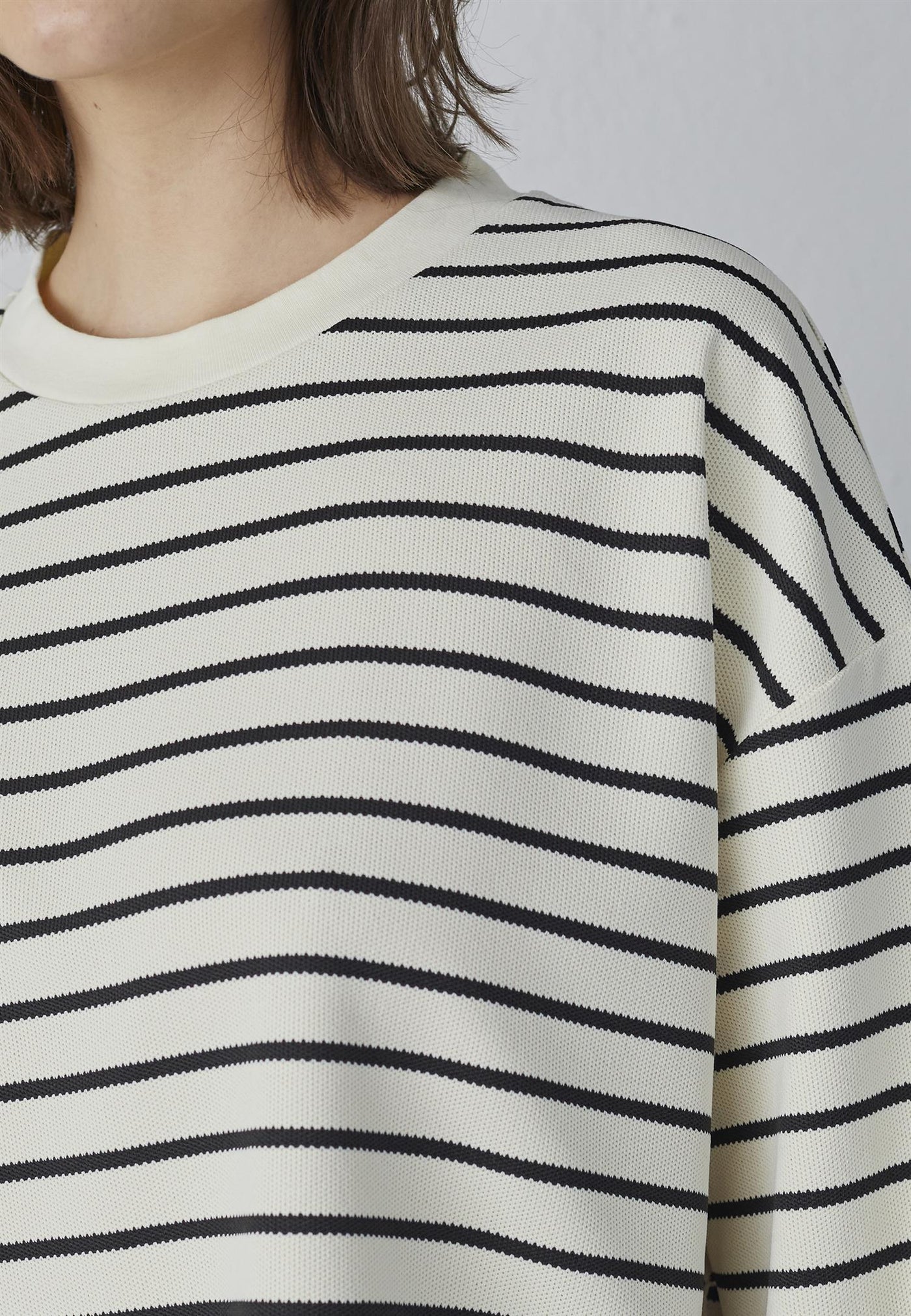 Eliso Sweater Cream Black
