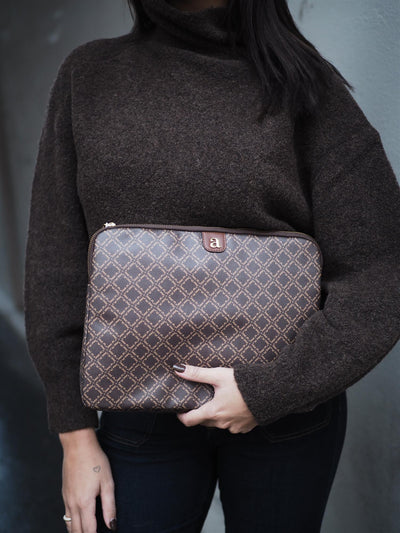 Ultimate Monogram Case