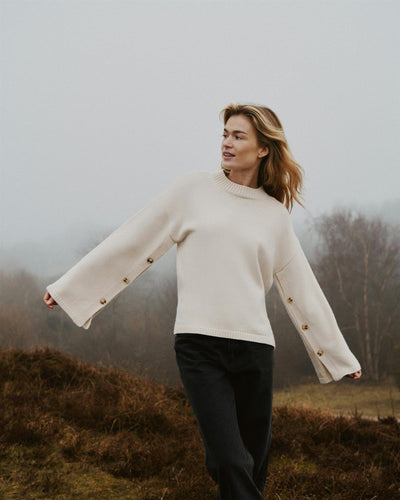 Nello Button Knit Blouse Ivory