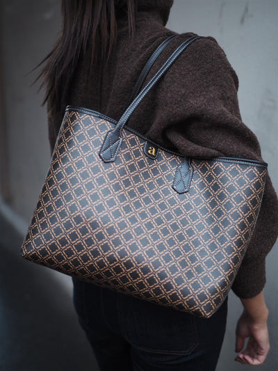 Ultimate Monogram Tote Black