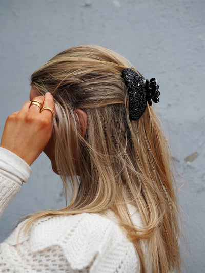 Helen Starry Sip Middle Black