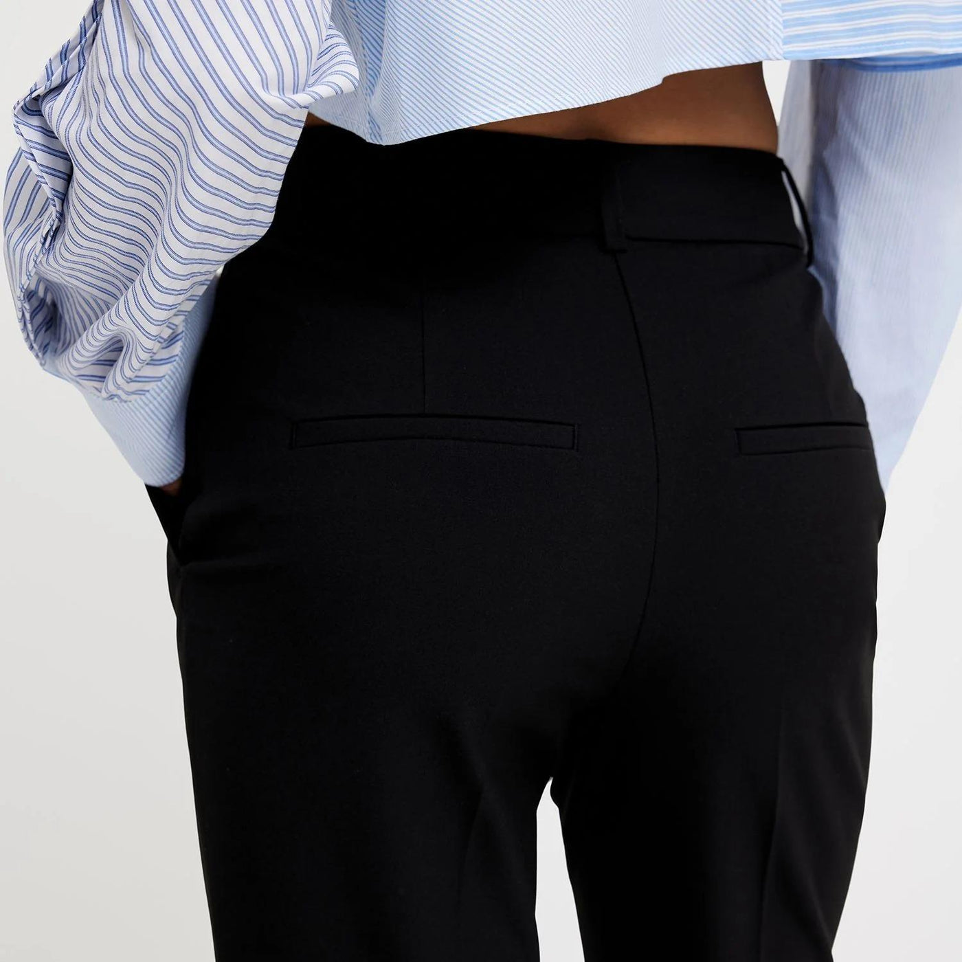 Olivia 285 Black