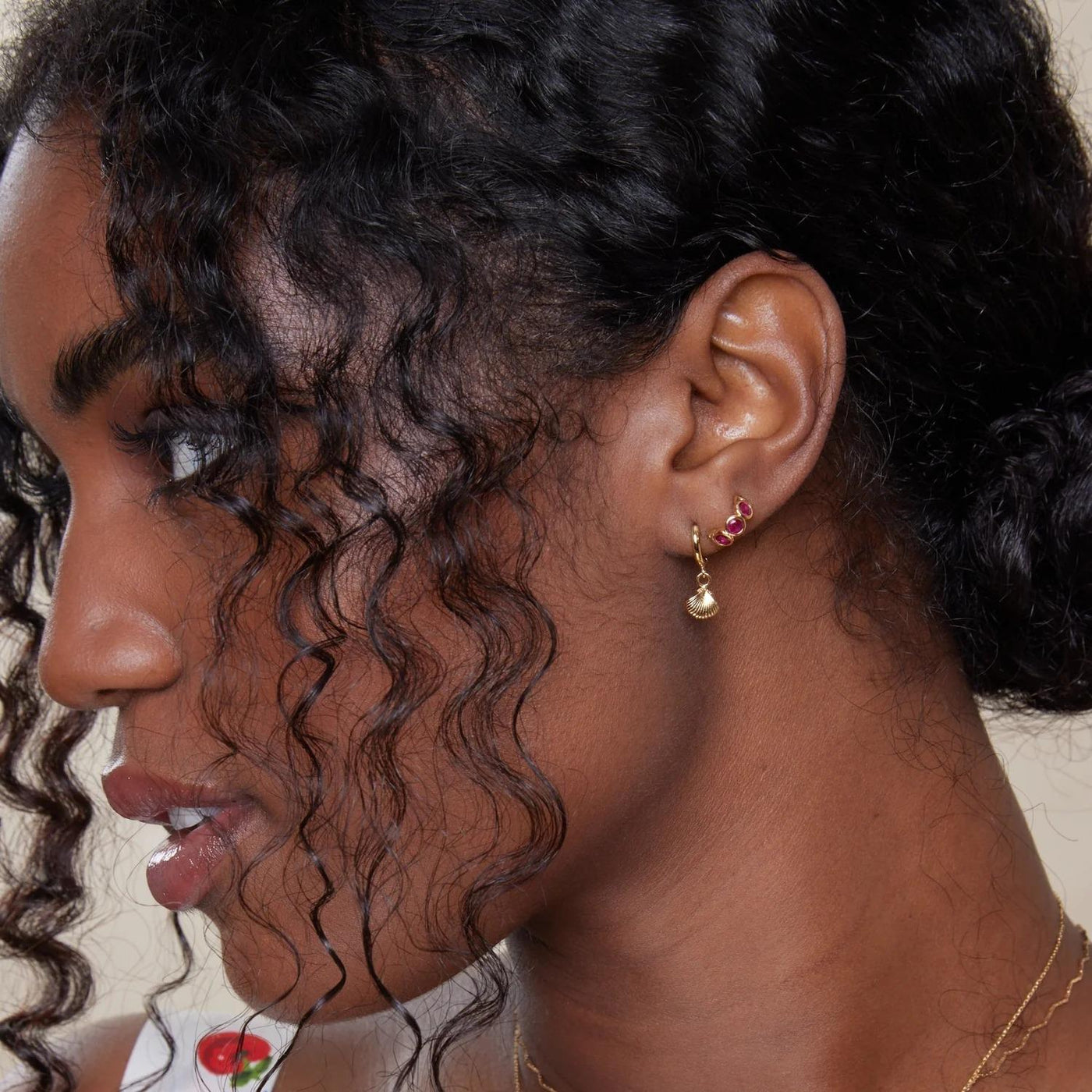 Shell & Pearl Drop Earrings Gold