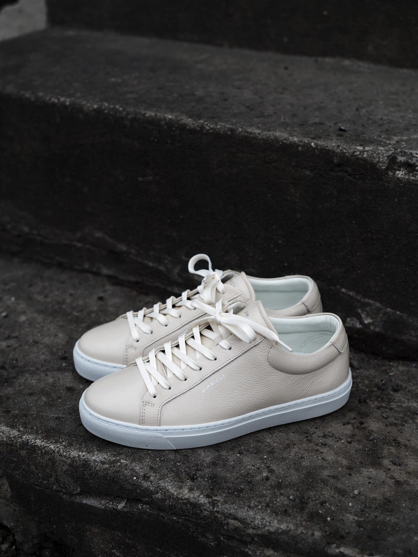 Spin Grained Sneakers Raw