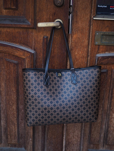 Ultimate Monogram Tote Black