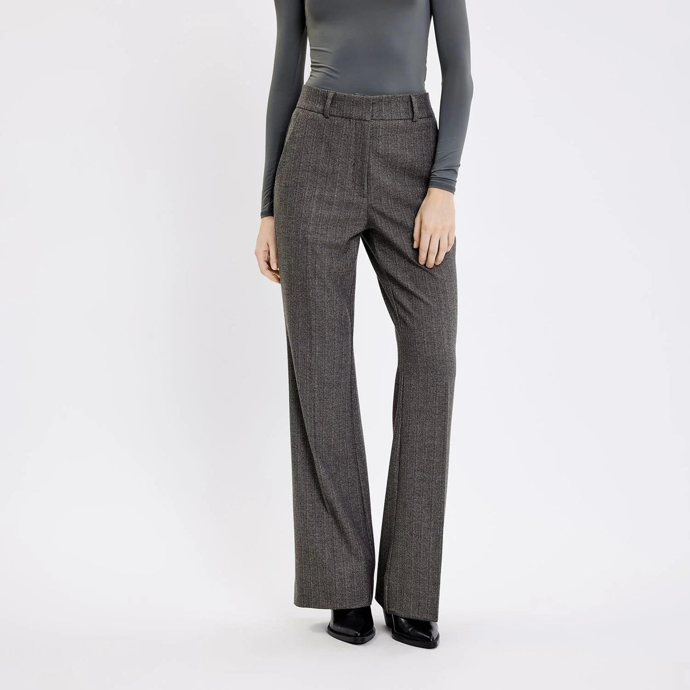 Olivia 872 Cool Taupe Melange
