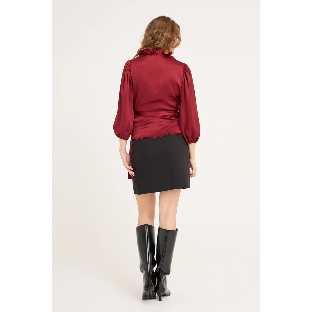 Peony 3/4 Sleeve Blouse Bordeaux