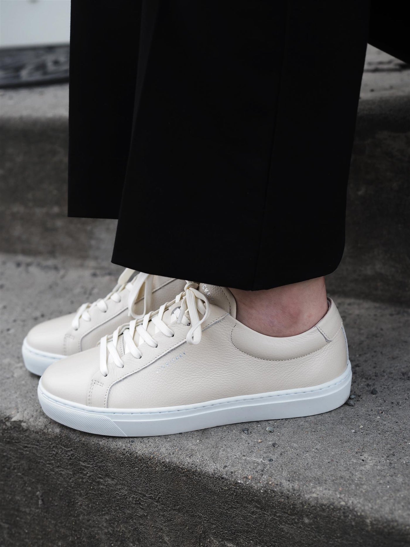 Spin Grained Sneakers Raw