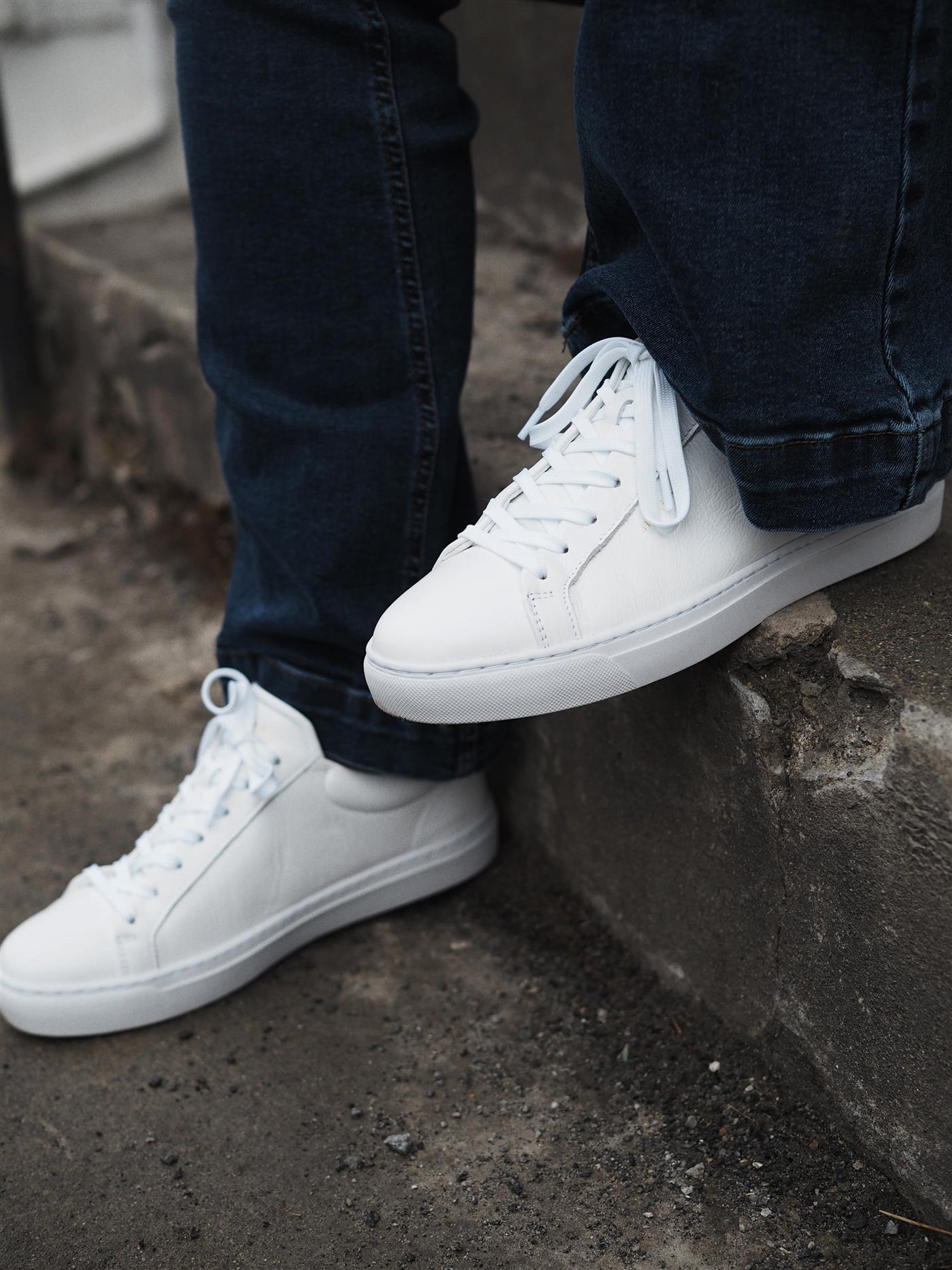 Spin Leather Sneakers White