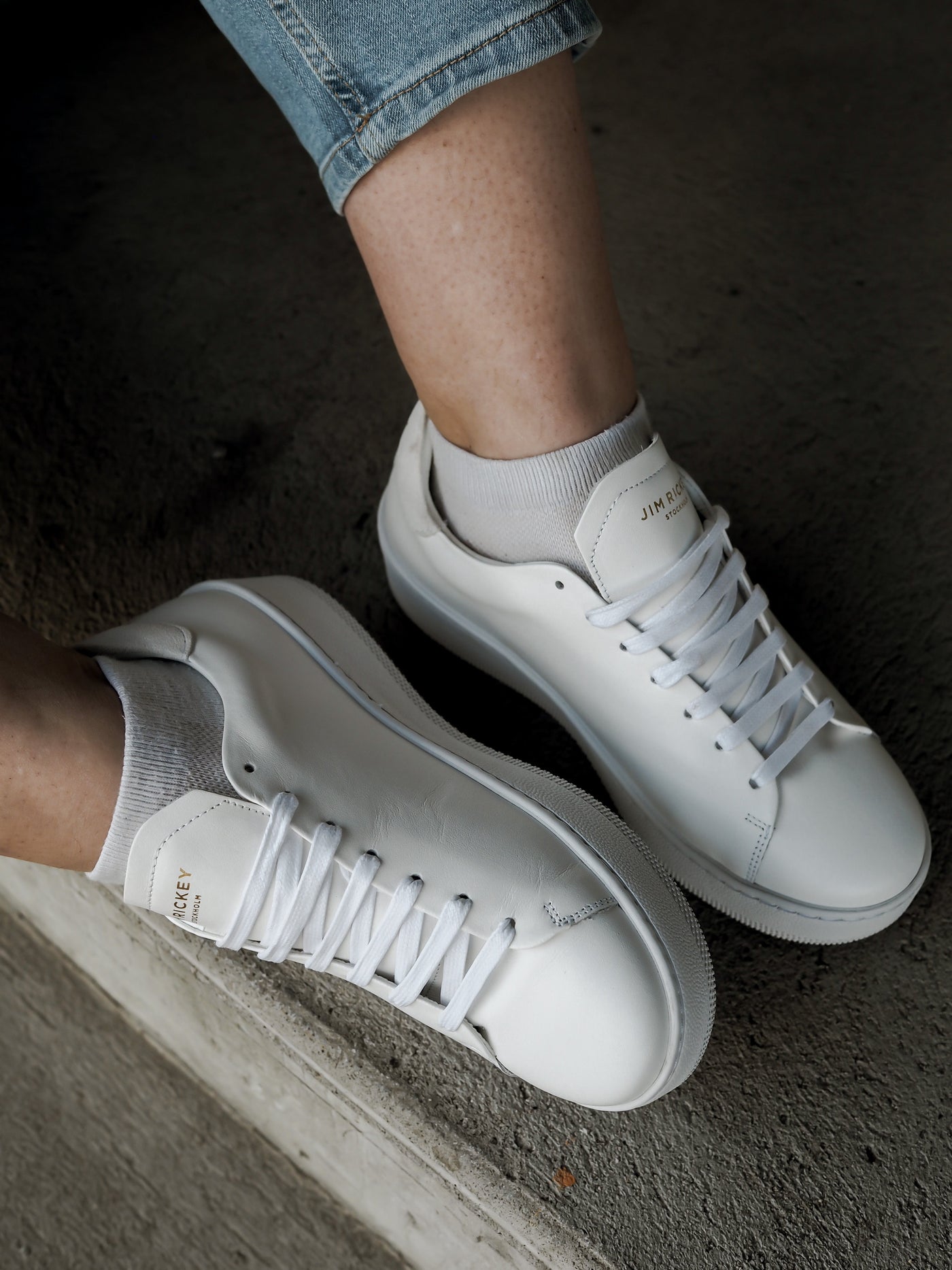 Deuce Court White
