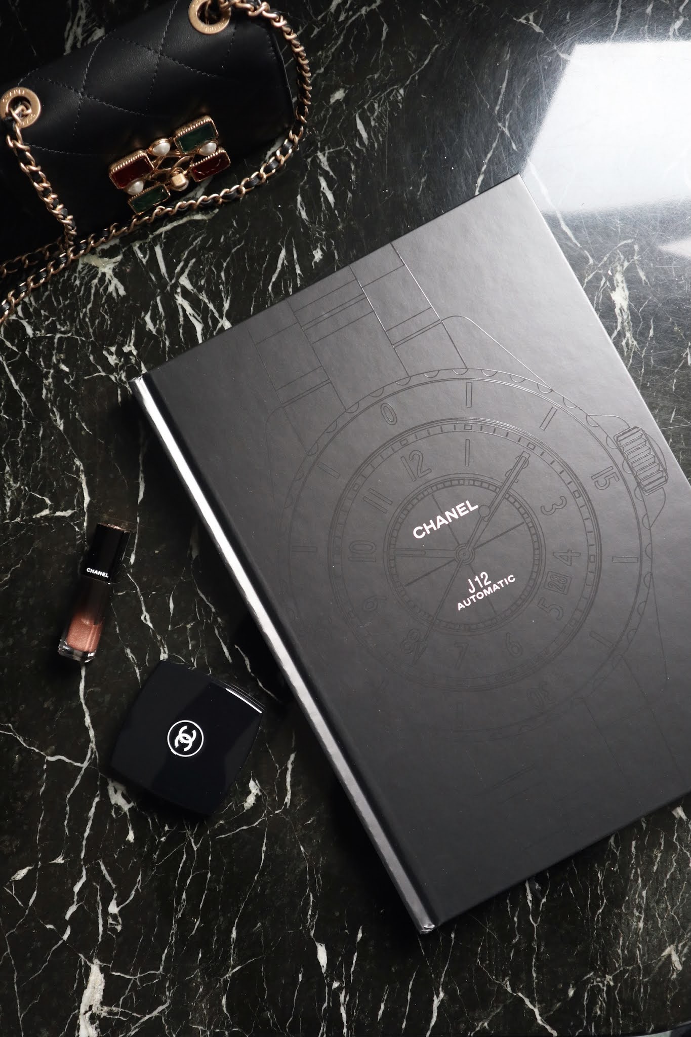 Eternal Instant - Chanel J12