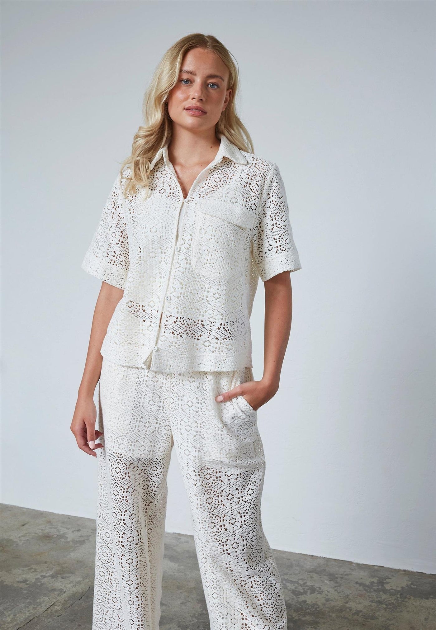 Elsia Short Sleeve Cream