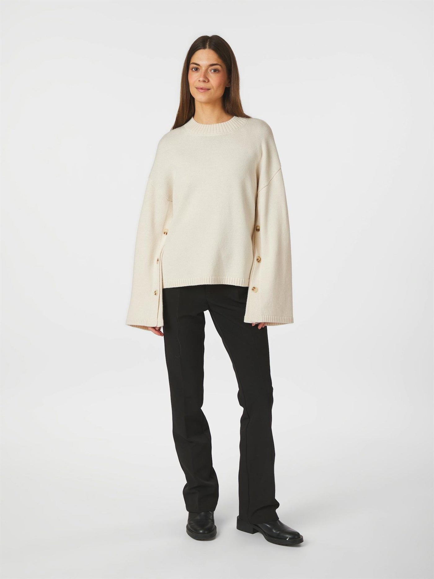 Nello Button Knit Blouse Ivory