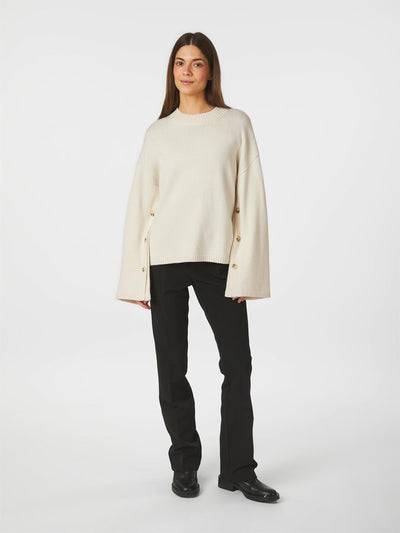 Nello Button Knit Blouse Ivory