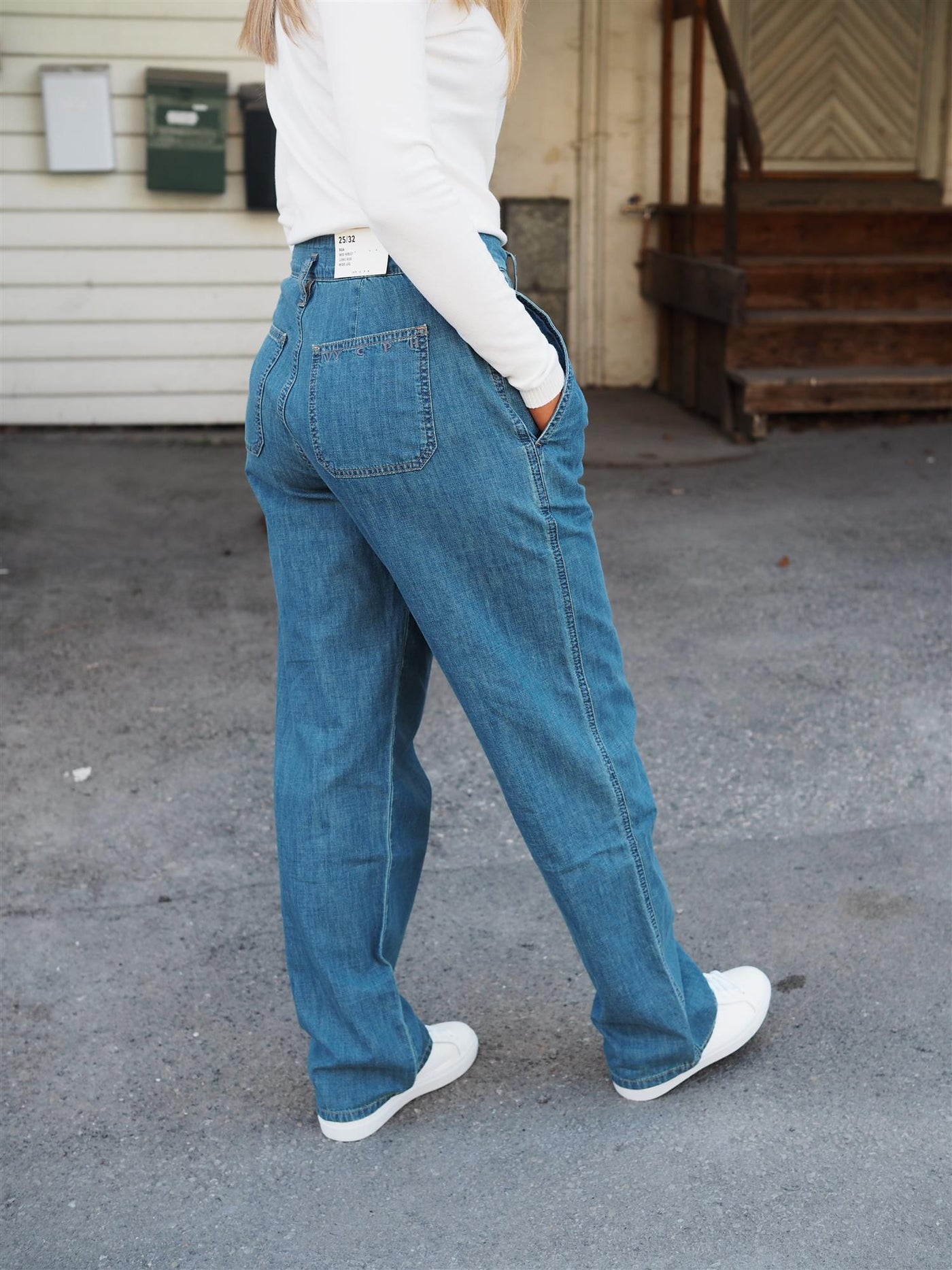 Boa Pleat Jeans Bristol Denim Wash