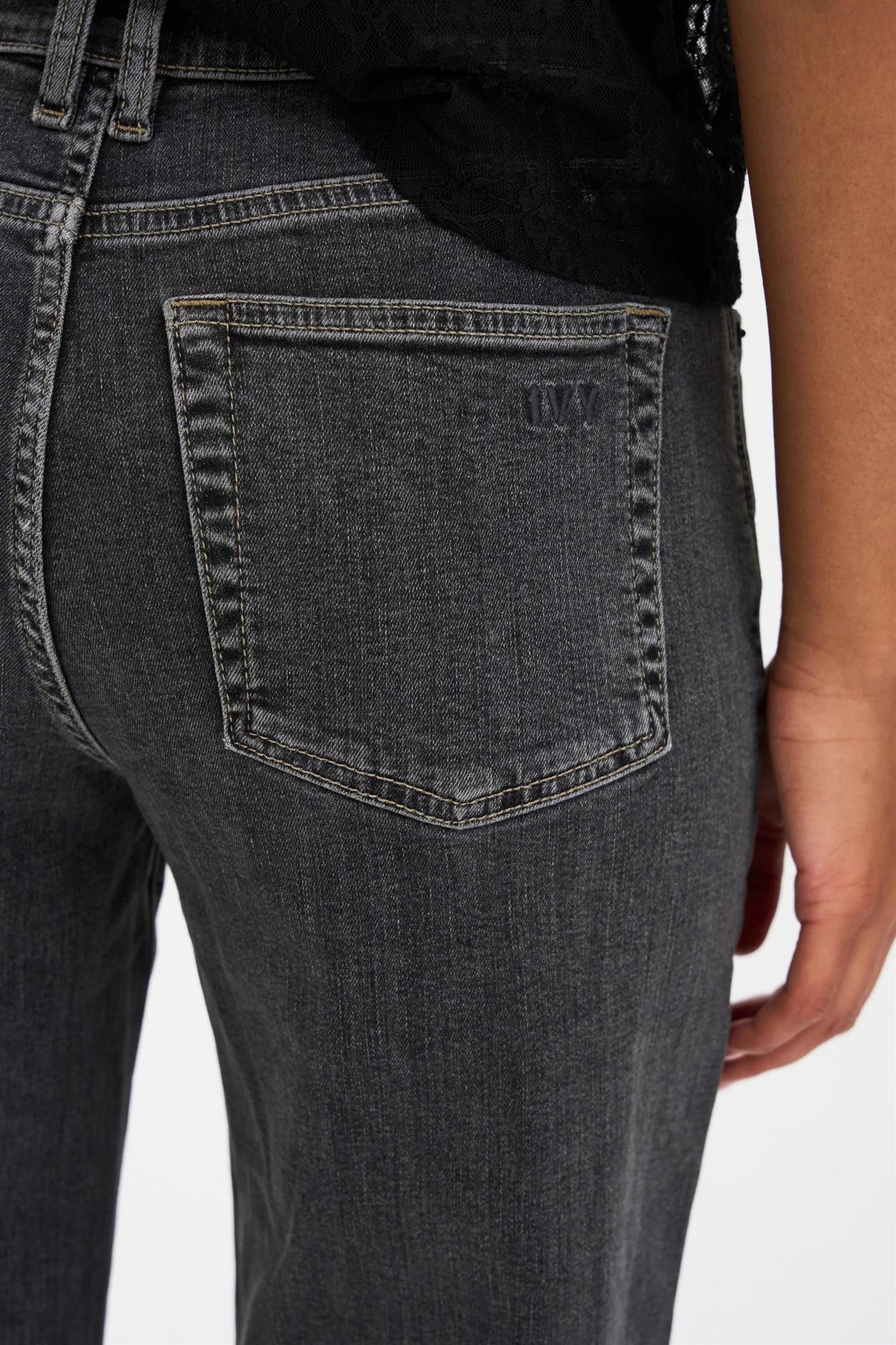 Mia Jeans Wash Vintage Black