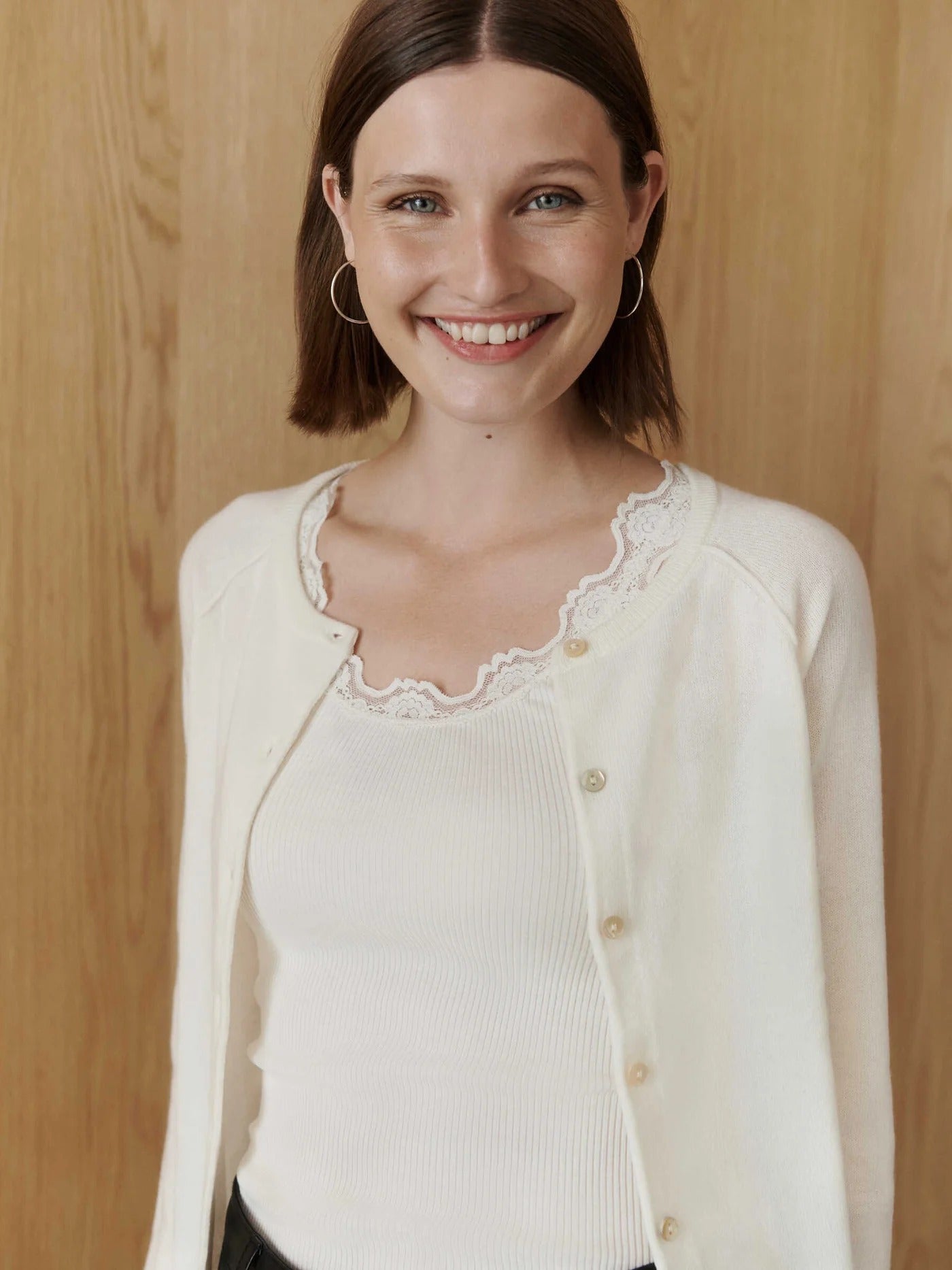 Babette SL U-neck Lace Ivory
