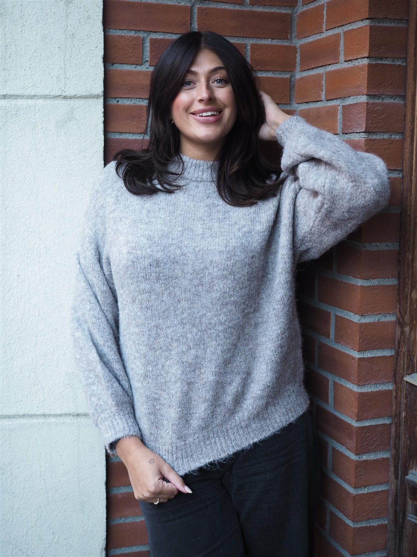Patrisia solid knit pullover Brown