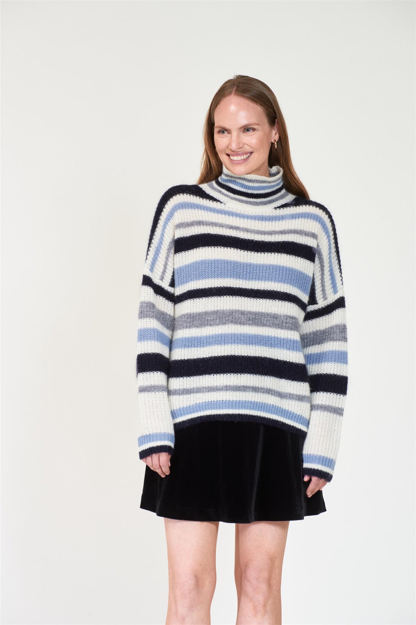Stellar Sweater Offwhite/Blue