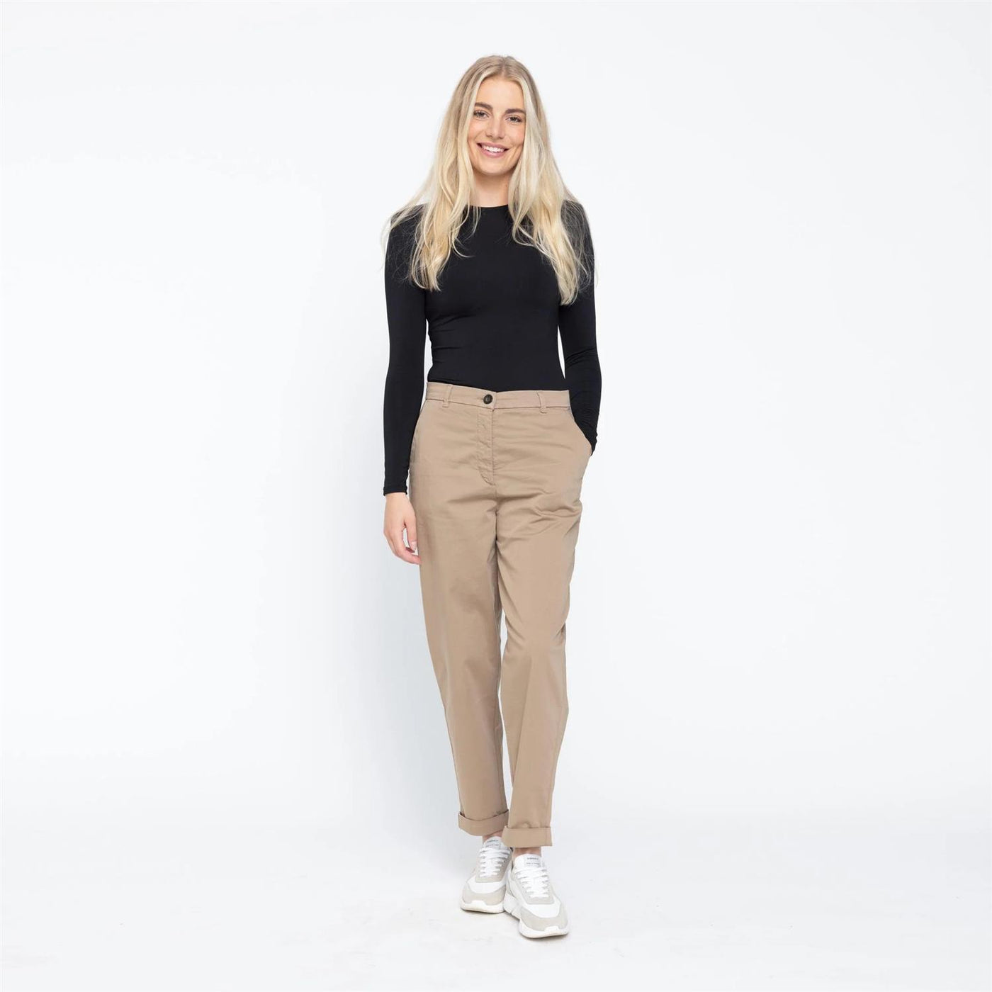 Emma 057 Teak Brown