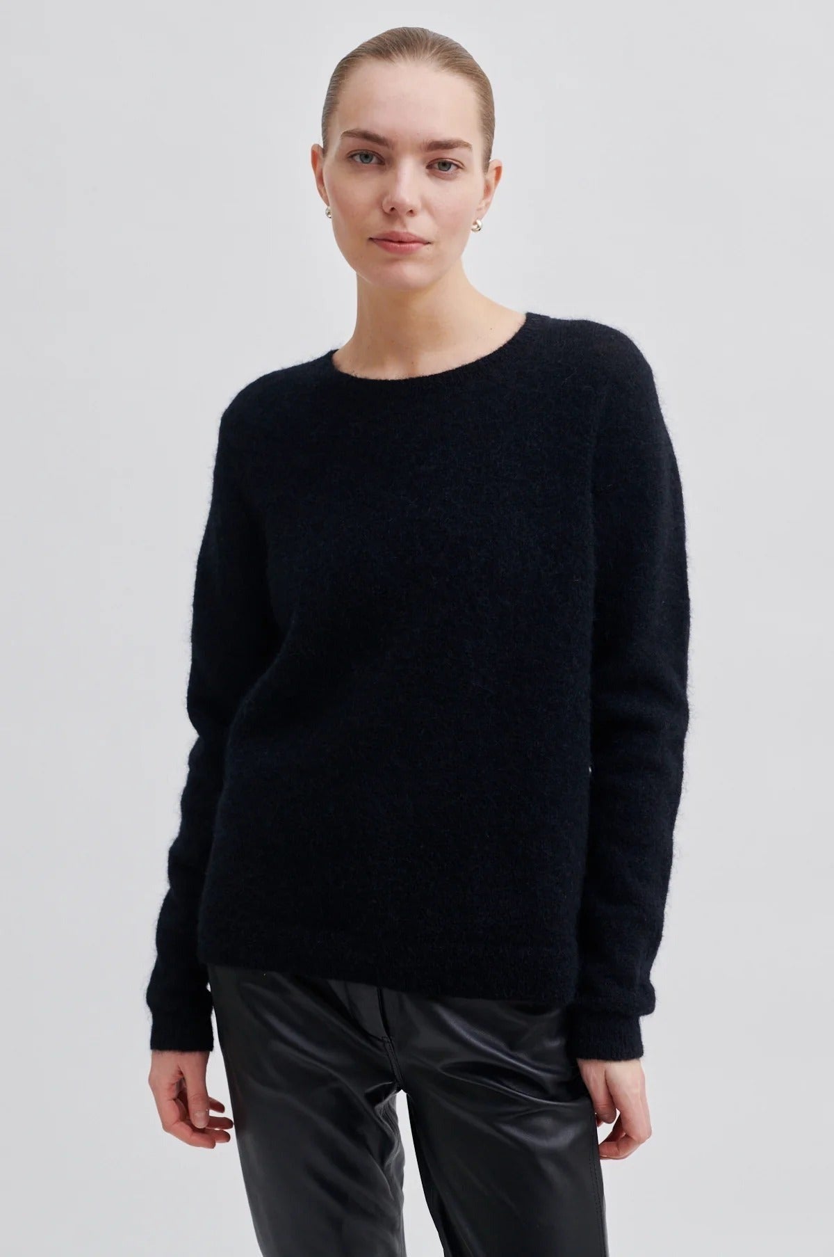 Brooklin knit new o-neck