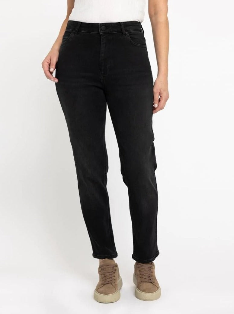 Molly Ankle 241 Black Vintage