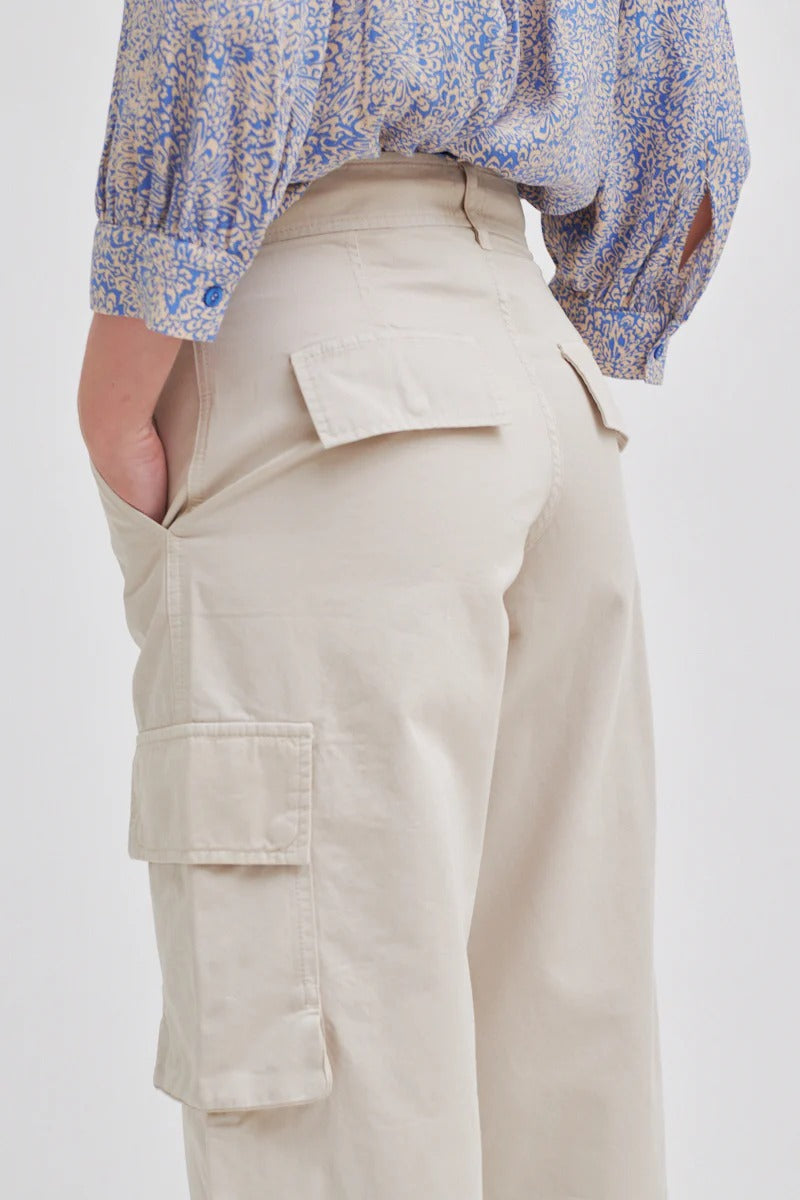Atmosphere New Trousers