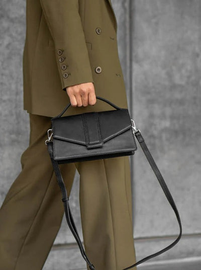 Zoe crossbody bag black