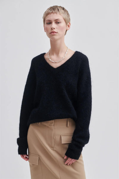 Brook Knit Oversize V-Neck Black