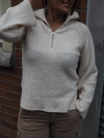 Charita Hellan-M Knit